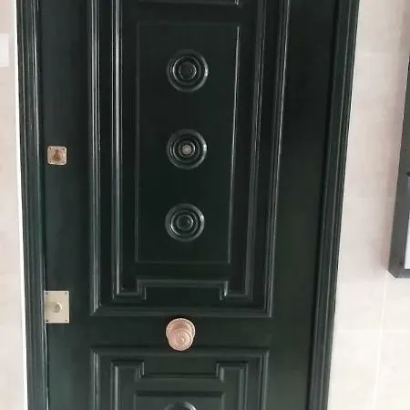 Calle Rio Trueba 11 Bajo D דירה *
